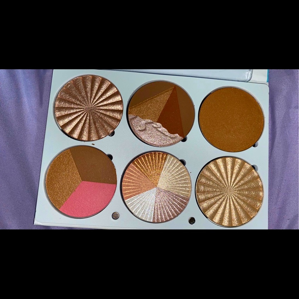 BRAND NEW OFRA palette